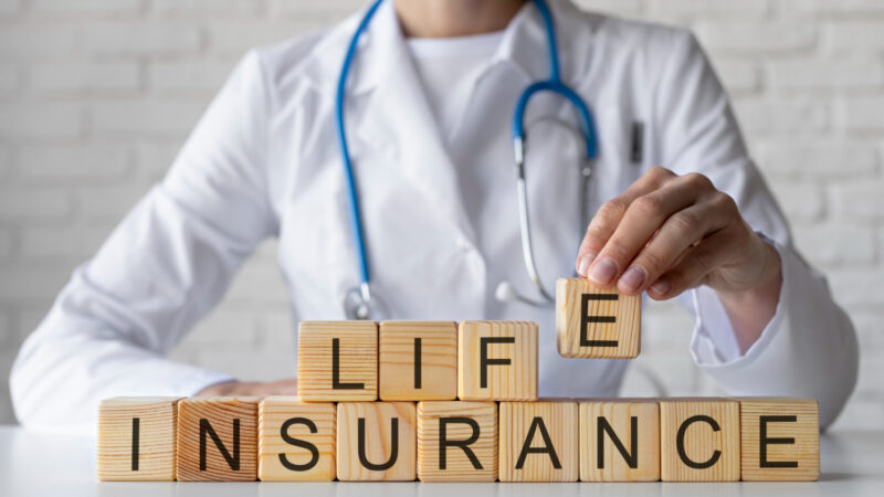 Pourquoi choisir une assurance vie sans frais d’entrée pour épargner efficacement ?
