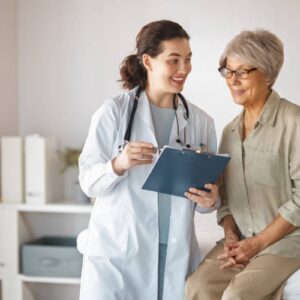 Anticipez vos besoins de santé après 55 ans sans sacrifier votre pouvoir d&rsquo;achat